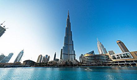 像素风动作轻肉鸽游戏《调试英雄》现已上线Steam平台